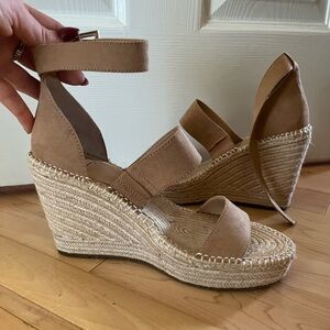 INC Wedges